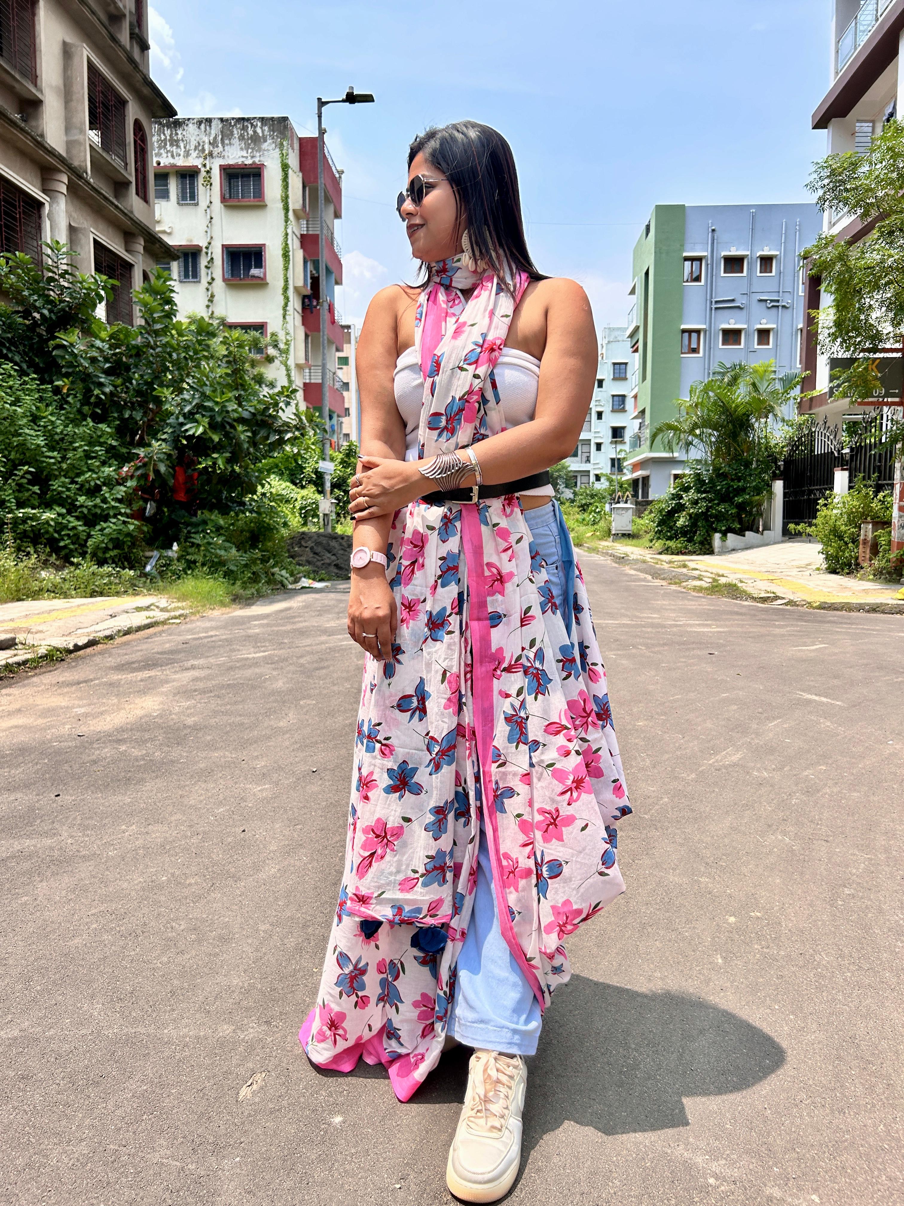 Floral Raga Mul Mul Saree