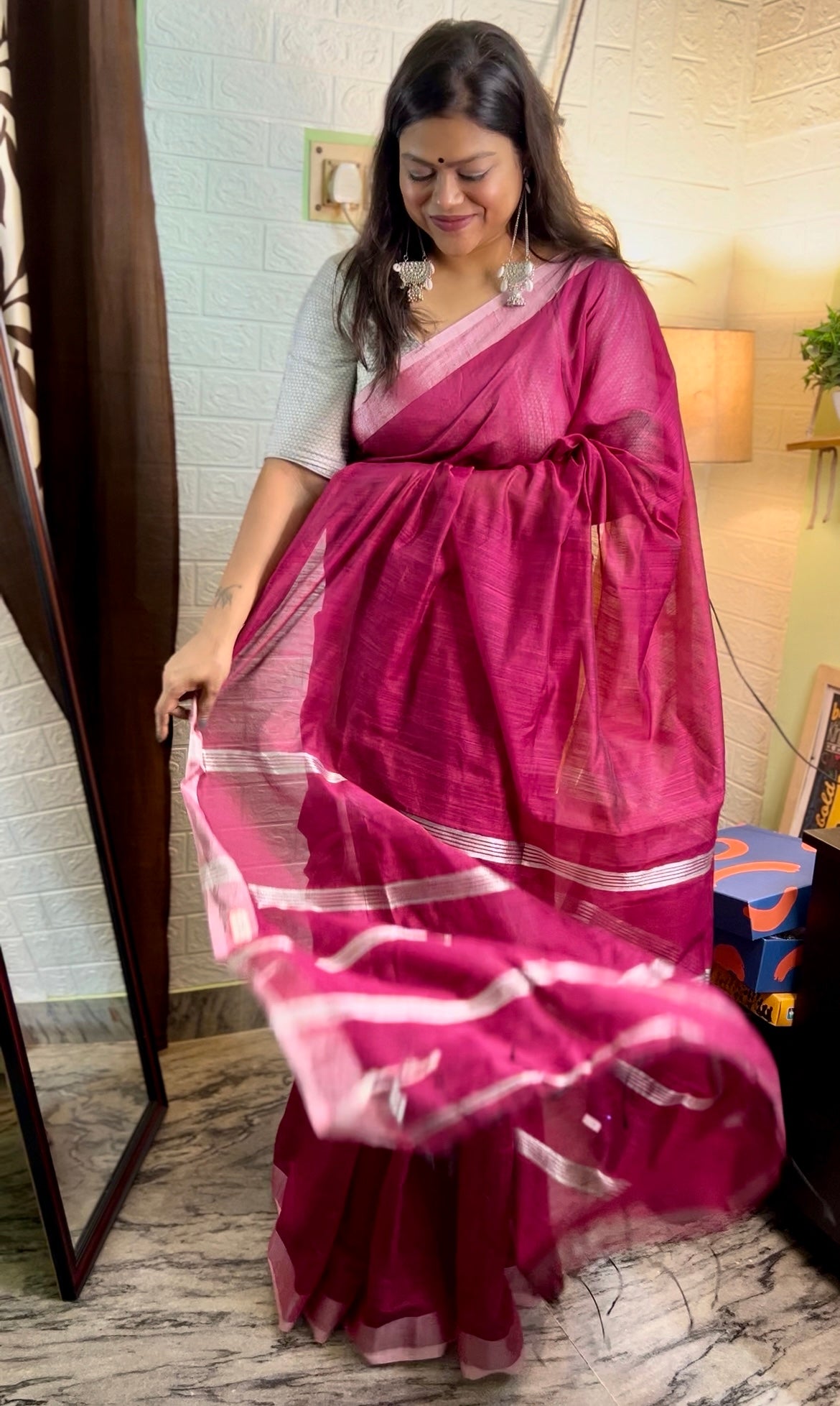 Gulabi Tara Saree