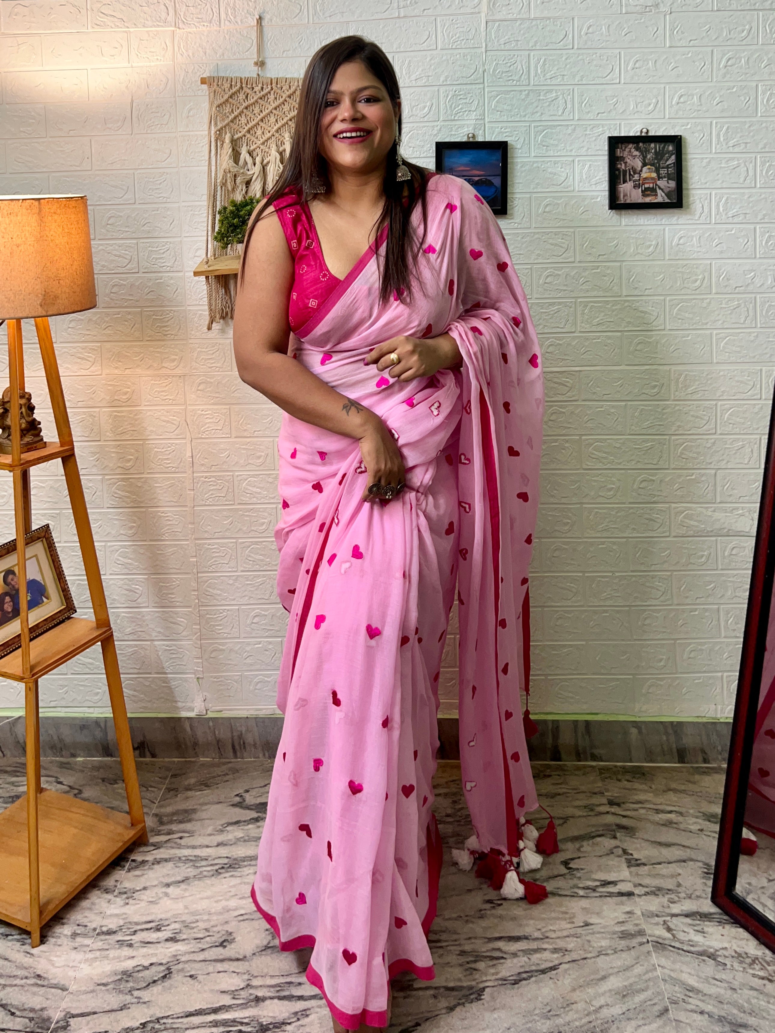 Pink Pop Featherlight Mulmul Saree