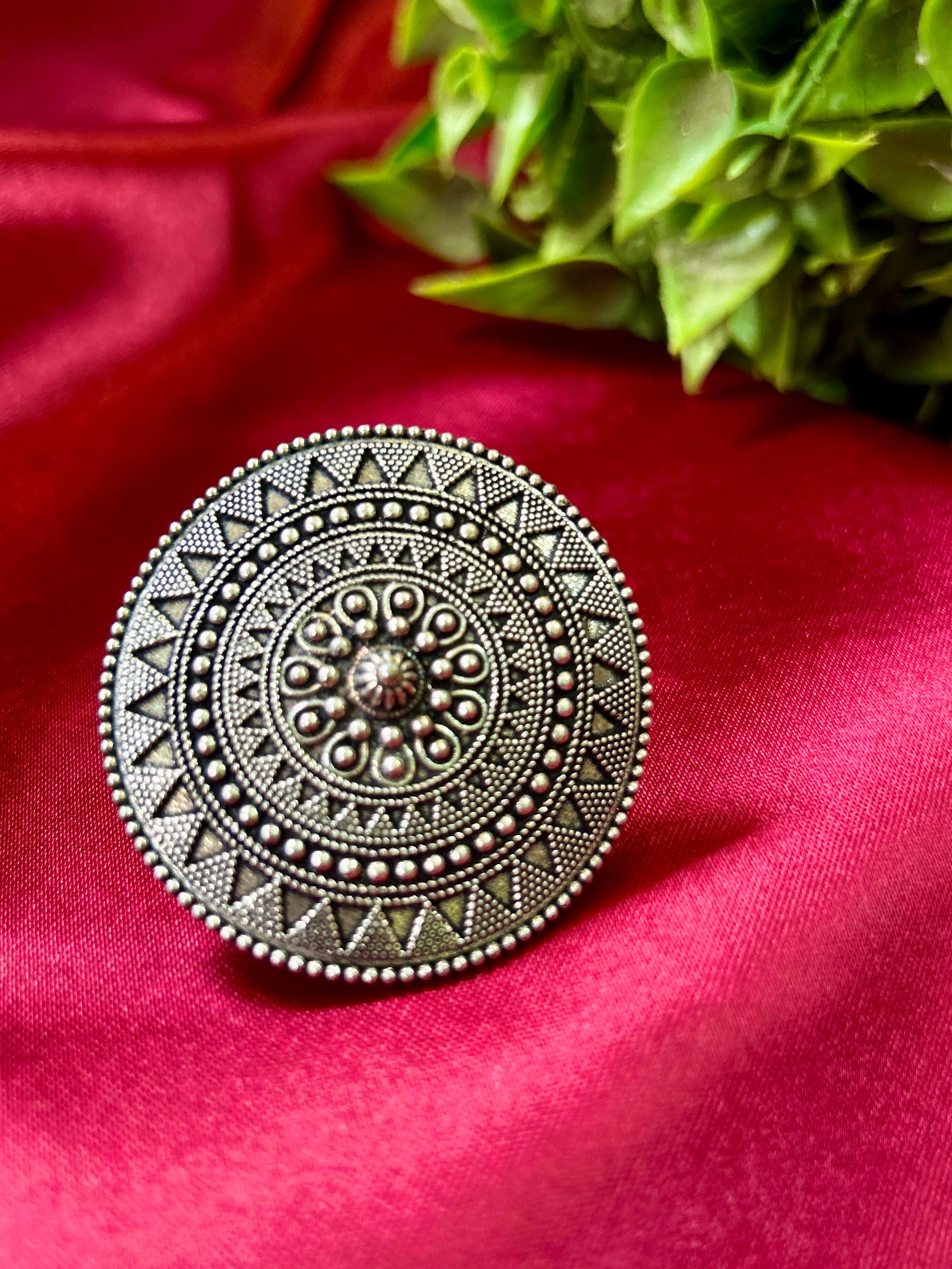 Orbita Royale Oxidised Finger Ring