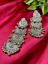 Elara Serene Trail Earrings