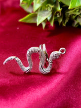 Serpentina Oxidised Finger Ring